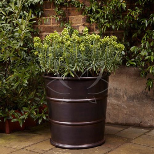 Plain Rustic Iron Planter, Portable Style : Standing