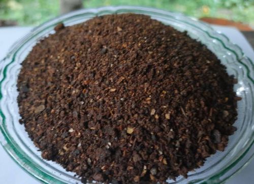 Organic Neem Cake Fertilizer, For Agriculture, Feature : Eco Friendly, Premium Quality