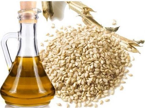 Sesame Seed Oil, Packaging Size : 1Kg, 25Kg, 50Kg, 200Kg, IBC
