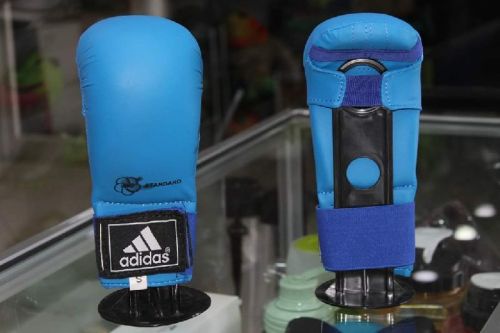 Dotted Polyester PU Karate Gloves, Size : M