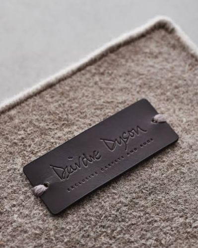 Rai 5-20gm Embroidered Carpet Leather Labels For Restaurant, Office, Hotel, Home, Bathroom