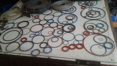 Rubber VITON O RINGS, For Connecting Joints, Pipes, Tubes, Size : CUSTOMIZED