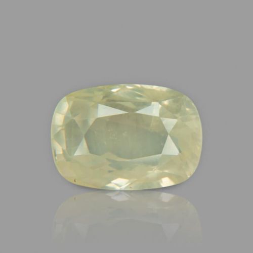 Yellow Sapphire Pukhraj Stone