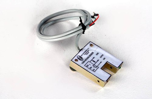 Hiltron Yarn Moving Sensor, Color : White