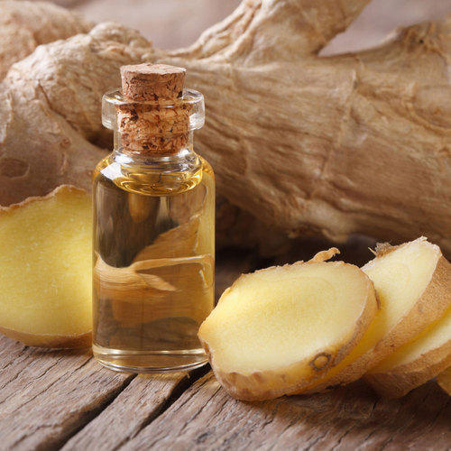 Ginger Essential Oil, For Cooking, Medicine, Feature : Anti-Inflammatory