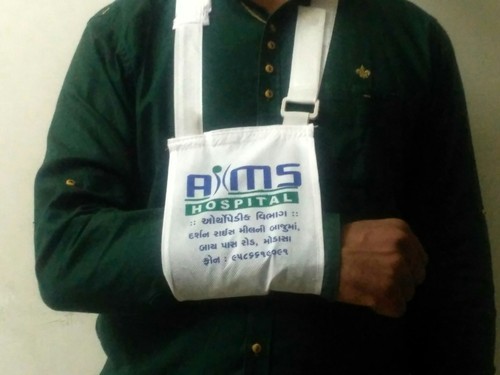 Swastik- Nonwoven Arm Sling Pouch, Color : White