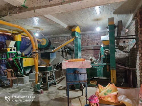 Rising Heavy Duty Flour Mill, Production Capacity : 200 Kg/hour