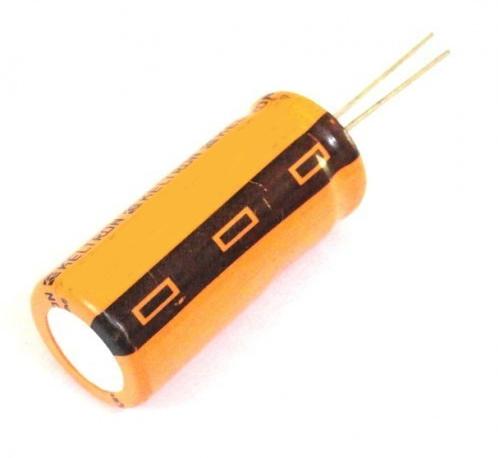 Keltron Capacitor, Power : 100
