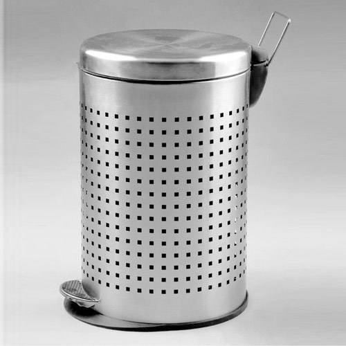 Stainless Steel Perforated Pedal Bin, Size : Small