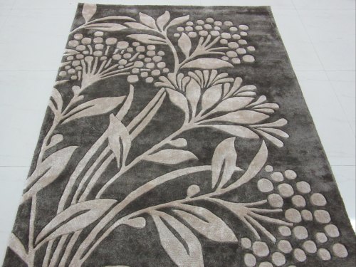 Rectangular 100 % Viscose Hand-Tufted Carpet, For Home Use, Hotel Use, Office Use, Size : 4x5feet, 5x8