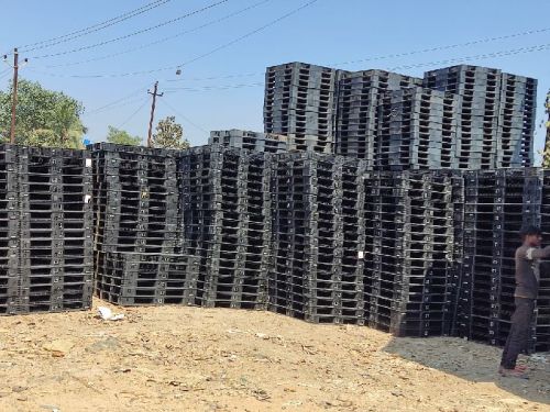 Square Non Polished Wooden Pallets, For Industrial Use, Packaging Use, Style : Double Faced