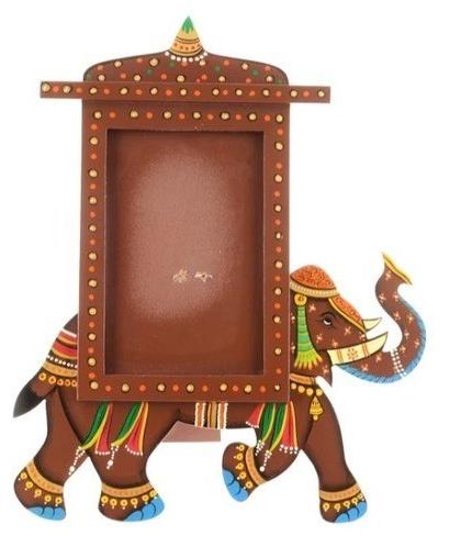 Handicraft Junction Wooden Traditional Photo Frame, Color : Brown