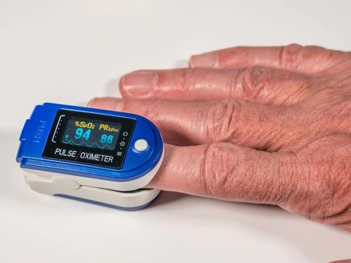 Pulse Oximeter, Display Type : Dual Color LED