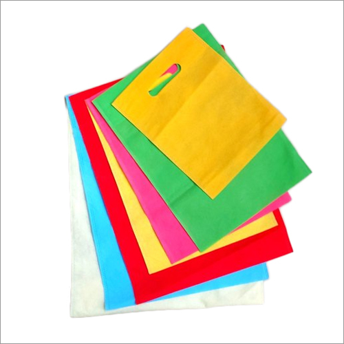 D Cut Non Woven Carry Bags, For Goods Packaging, Technics : Machine Made