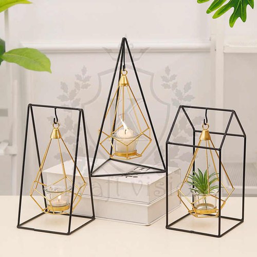 Triangle Metal Hanging Tealight Candle Holder, For Good Quality, Packaging Type : Carton Box