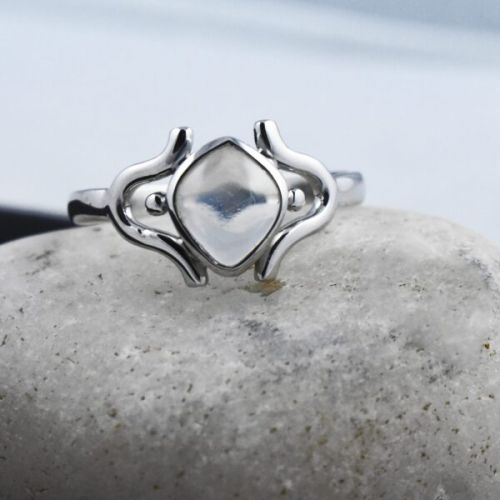 Natural Moonstone Custom Ring, Occasion : Party Wear, Wedding Wear