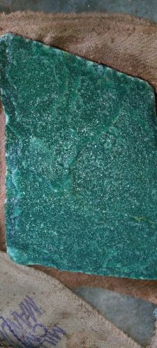 Green Quartz, Form : Solid