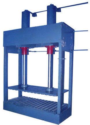 First House Mild Steel Hydraulic Baling Press, Voltage : 415 V