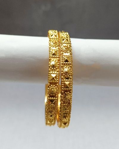 Polished Metal Gold Platted Designer Bangles, Feature : Finely Finished, Shiny Look, Smooth Texture