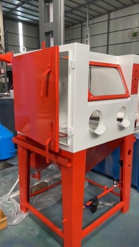 Suction Blasting Cabinet