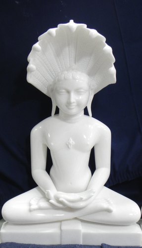 Polished Marble Jain Mahaveer Statue, For Religious Purpose, Pattern : Carved