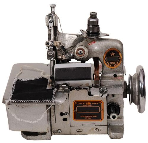 Triple Thread Overlock Sewing Machine