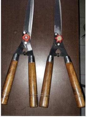 Polished Hedge Shear, For Gardening, Color : Brown, Grey