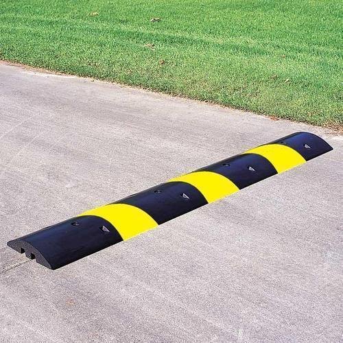 Plastic Rubber Speed Breaker, Color : Yellow Black