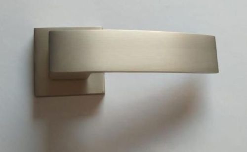 AL 106 Aluminium Door Handle, Style : Classy
