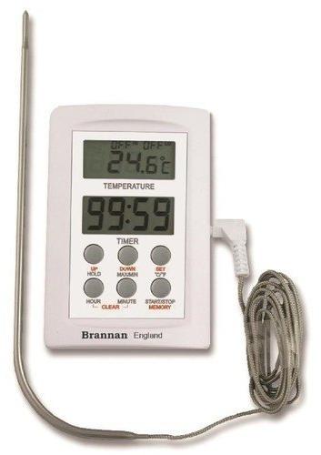 Battery Digital Thermometer, For Lab Use, Medical Use