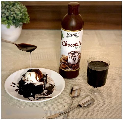 Nandi Chocolate Sauce Toppings Syrup, Packaging Type : Bottle