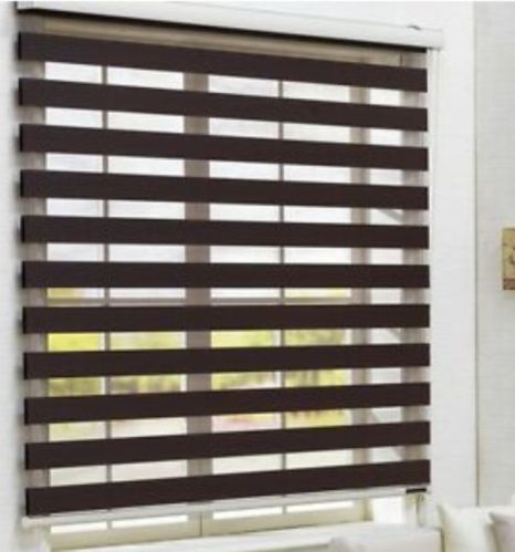 Horizontal Polyester Zebra Blinds, For Window Use, Feature : Anti Bacterial, Attractive Pattern, Dry Clean