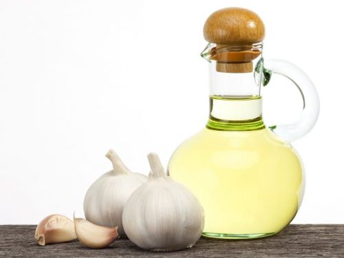 Garlic Oil, Form : Liquid