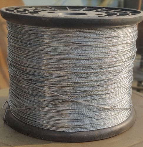 Coated Metal Solar Fence Clutch Wire, For Indusrties, Roads, Length : 10-20mtr