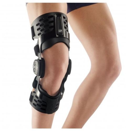 ACL KNEE BRACE