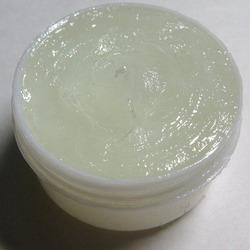 Petroleum Jelly, For Skin, Face, Packaging Size : 25/50 Kg