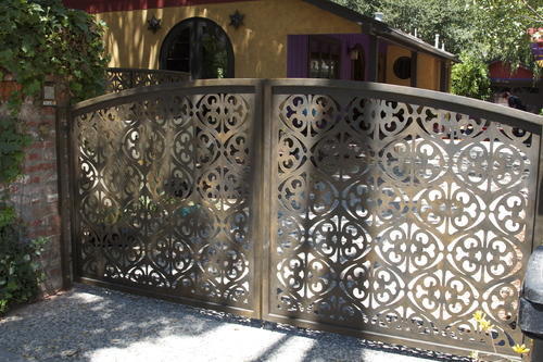 VSF Polished Mild Steel Safety Gate, Color : Black, Blue, Brown