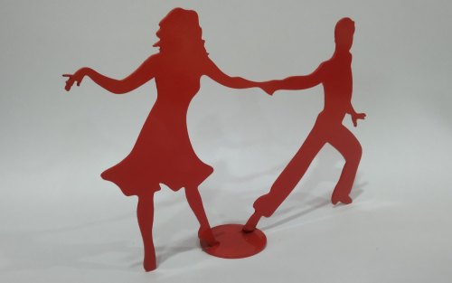 Veepee Engineers Metal Dancing Couple Figurine, For Gift Item, Color : Red