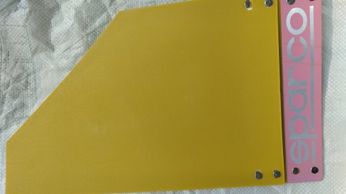 Plastic Sparco Mud Flap, For Auto-mobiles Use, Color : White, Orange, Blue, Green, Red