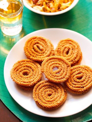 Fried Chakli, Color : Brown