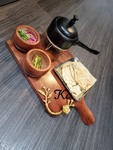 Rectangular Kulcha Platter, Color : Wooden