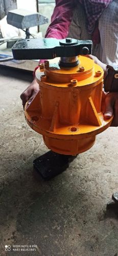 Polished Stainless Steel Vibrating Motor, For Industrial, Certification : CE Certified