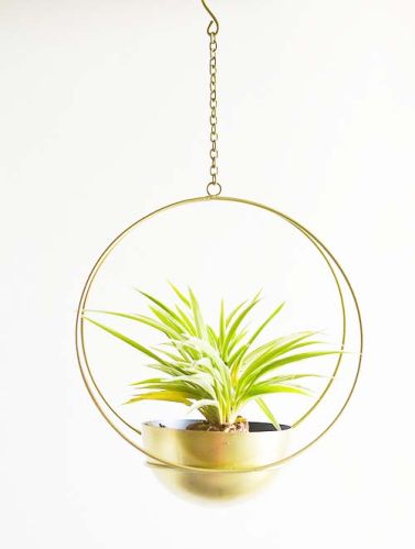 Home Decor Hanging Planter Pot, For Garden, Hotel, Indoor, Outdoor, Restaurant, Feature : Hard Structure