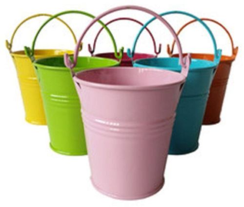 Round Multi Color Metal Planter Pot, For Home, Restaurant, Feature : Eco Friendly