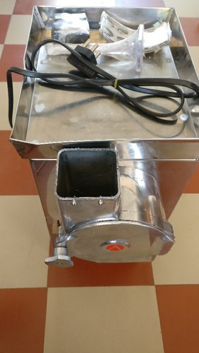 Handythink Stainless Steel Copra Cutter, Capacity : 90 Kg/hour