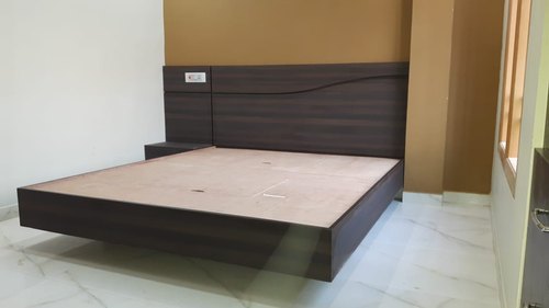 Wooden Double Bed, Size : 5x6 Feet