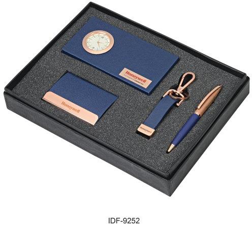 Metal Beautiful Card Holder, Packaging Type : Box