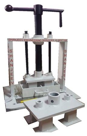 Manual Tamarind Cake Pressing Machine, Voltage : 450V