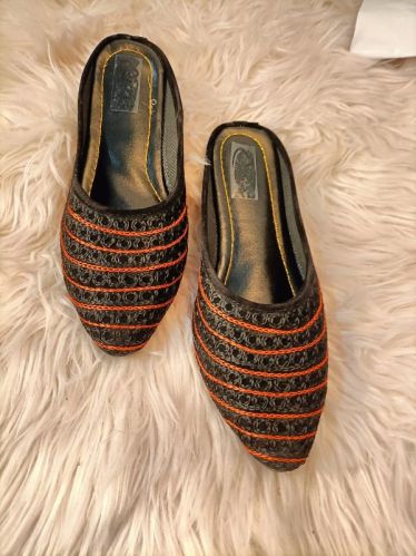 Thread Jutti 1, Size : Standard