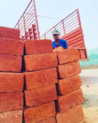 Machine Cut Laterite Stone, Feature : Durable